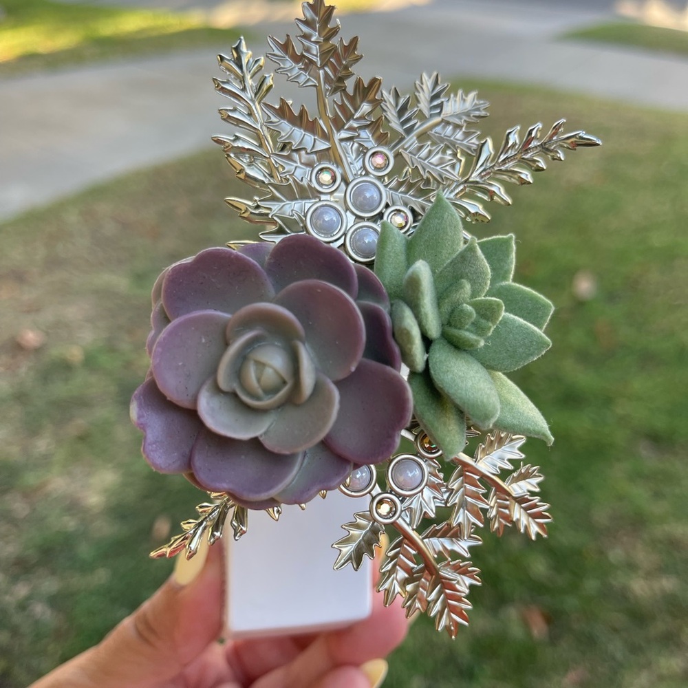 Bath and Body succulent Christmas wallflower plug